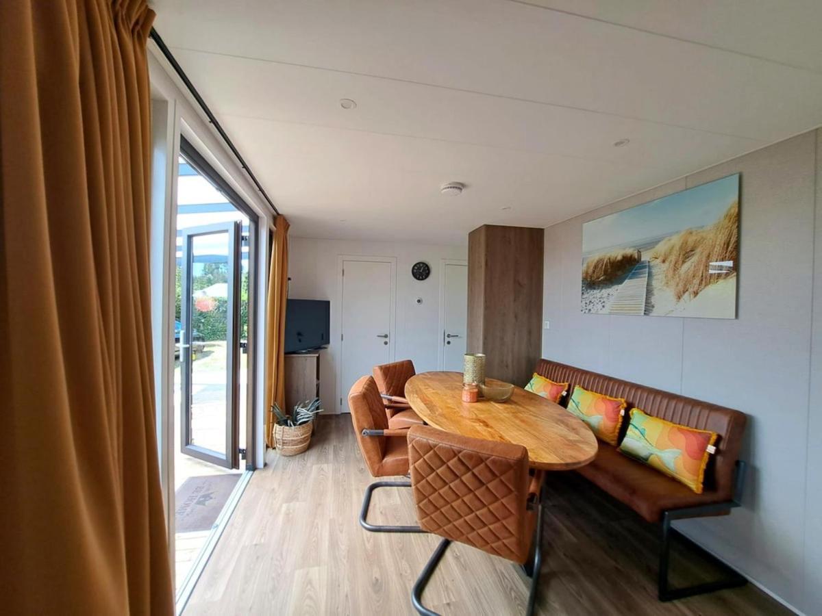 Luxe Chalet Met Veranda En Tuin , Nabij Zwembad Vp006 Heinkenszand ภายนอก รูปภาพ